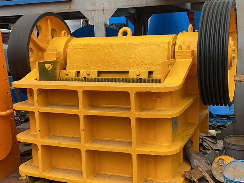 細(xì)鄂式碎石機